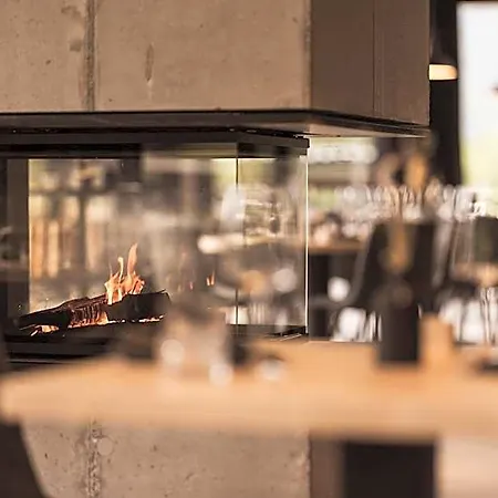 Bretterhotel Hotel 3*